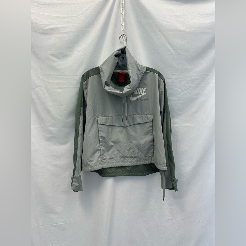 Nike Pullover Jacket
